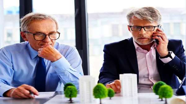 પ્રોફેશનલ હેલ્પ લો