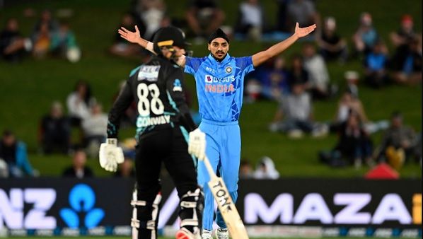 અર્શદીપ-સિરાજે મચાવ્યો તરખાટ