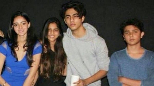 આર્યન ખાનની આસપાસ રહે છે આ બોલિવૂડની હસીનાઓ, ફ્રેન્ડલિસ્ટમાં એકથી એક મોટા નામ!