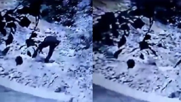 Trilokpuri Murder Case: હાથથી મૃતદેહના પાર્ટ ગટરમાં ફેંકી રહ્યો હતો આરોપી, CCTV વીડિયો આવ્યો સામે