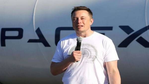 એલોન મસ્કના આવ્યા બાદ ટ્વિટરમાં બદલાવ