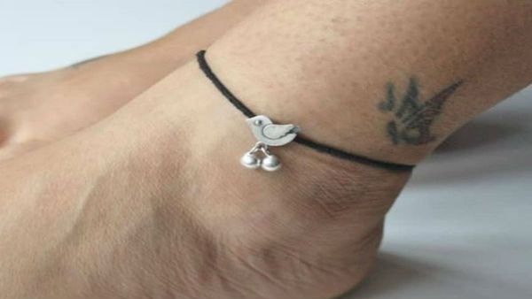 કાળો દોરો પહેરવાથી થશે આ ફાયદા