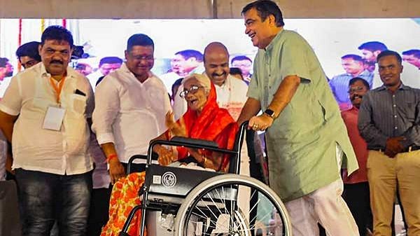 દિવ્યાંગ મતદારો માટે ખાસ વ્યવસ્થા