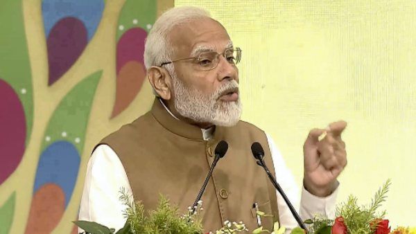 કોંગ્રેસે આતંકવાદ વધાર્યો, પીએમ મોદીએ કોંગ્રેસ પર કર્યો પ્રહાર