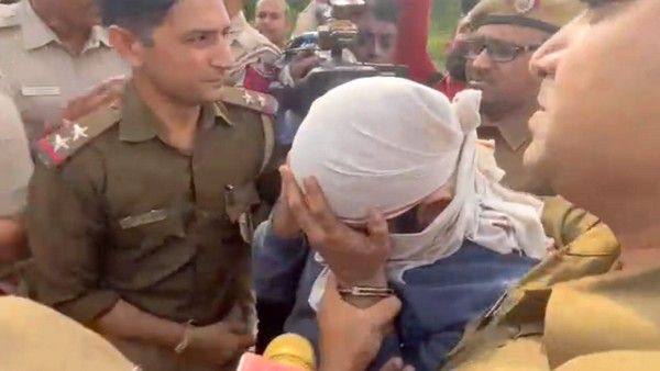 શું છે મામલો? શું છે મામલો?