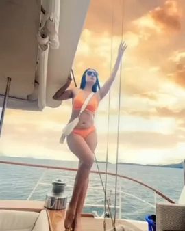 બોલ્ડ બિકીની લુક સોશિયલ મીડિયા પર વાયરલ