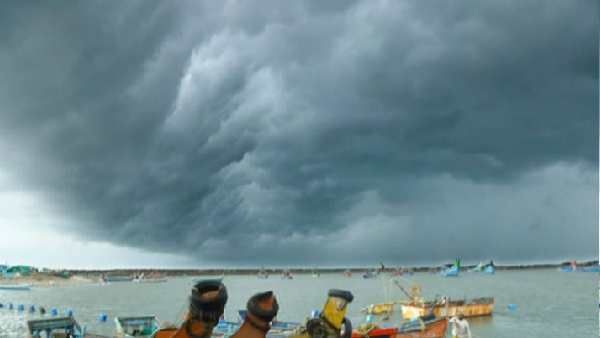 Cyclone Mandous: મેંડૂસ વાવાઝોડા માટે રેડ એલર્ટ, તમિલનાડુ-પુડુચેરીમાં ભારે વરસાદની સંભાવના, સ્કૂલો-કૉલેજો બંધ