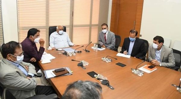 ગુડ ગવર્નન્સના ઇનિશીએટીવના ભાગરૂપે ફેમિલી આઈ.ડી. સિસ્ટમ સહિત વિવિધ વિભાગોના ૧૨ જેટલા પોર્ટલનું લોન્ચીંગ