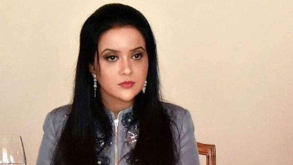 અમૃતા ફડણવીસનો બકવાસ, કહ્યું-પીએમ મોદી નવા ભારતના રાષ્ટ્રપિતા, ગાંધી જુના ભારતના