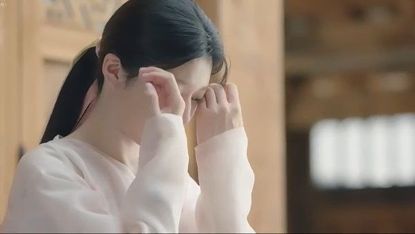 સ્વપ્નમાં કોઈને રડતું જોવું