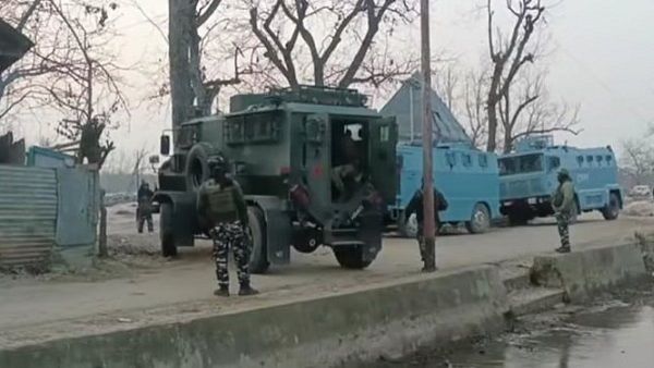 Jammu Kashmir: પતિની હત્યામાં શામેલ આતંકીની મોત પર પત્નીએ કહી આ વાત, કહ્યું- આજે મને ન્યાય મળ્યો