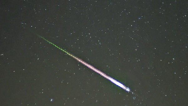 ઉલ્કાવર્ષાની આતુરતાથી રાહ જોઈ રહ્યા છે લોકો ઉલ્કાવર્ષાની આતુરતાથી રાહ જોઈ રહ્યા છે લોકો