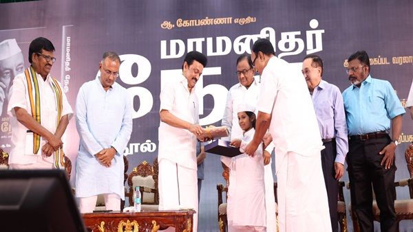 ગોડસેના વંશજોને ગાંધી અને નહેરુની વાત કડવી લાગશે