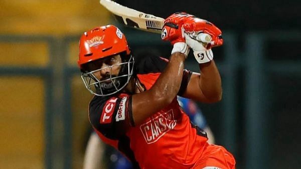 આઇપીએલના સ્ટાર ખેલાડી રહી ચુક્યા છે રાહુલ ત્રિપાઠી