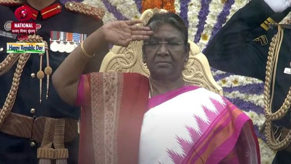 Republic Day 2023 Live: પહેલી વાર આદિવાસી મહિલા રાષ્ટ્રપતિ દ્રૌપદી મુર્મુએ લીધી પરેડની સલામી