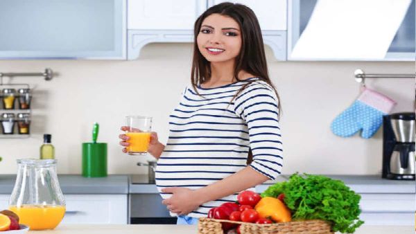 Pregnancy Care Tips : પ્રેગ્નન્સી દરમિયાન આ ફળોનું કરો સેવન, આ ફળોથી રહો દુર