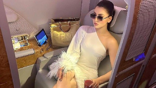 17 વર્ષે મિસ યુનિવર્સ ઈન્ડિયાનો તાજ પોતાના નામે કર્યો