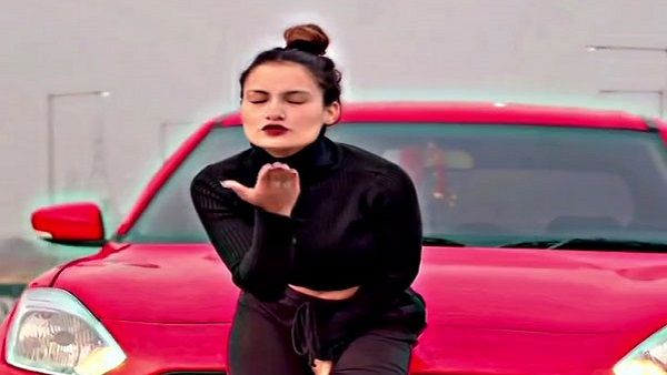 રીલ બનાવવાના ચક્કરમાં થયા આવા હાલ