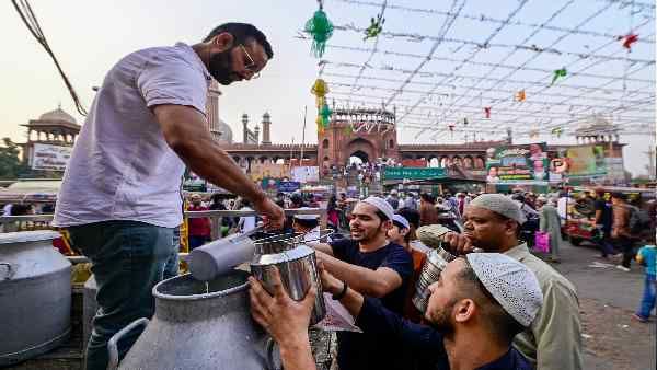 કેમ વધી રહ્યો છે દુધનો ભાવ? કેમ વધી રહ્યો છે દુધનો ભાવ?