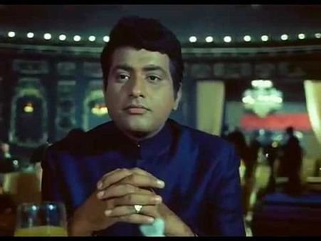 પુરબ ઓર પશ્ચિમ પુરબ ઓર પશ્ચિમ