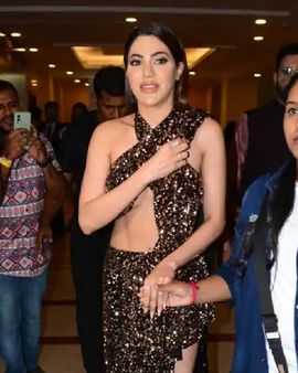 બોલ્ડ અંદાજમાં જોવા મળી નિક્કી તંબોલી બોલ્ડ અંદાજમાં જોવા મળી નિક્કી તંબોલી