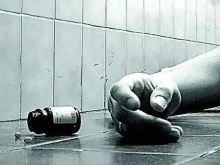 વ્યાજખોરોને નીપટવા રાજ્ય સરકાર એક્શનમા, સરકાર લોક દરબાર યોજી કાર્યવાહી કરશે