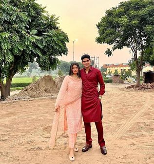 શુભમન ગિલ પણ ફોટો શેર કરતો રહે છે શુભમન ગિલ પણ ફોટો શેર કરતો રહે છે