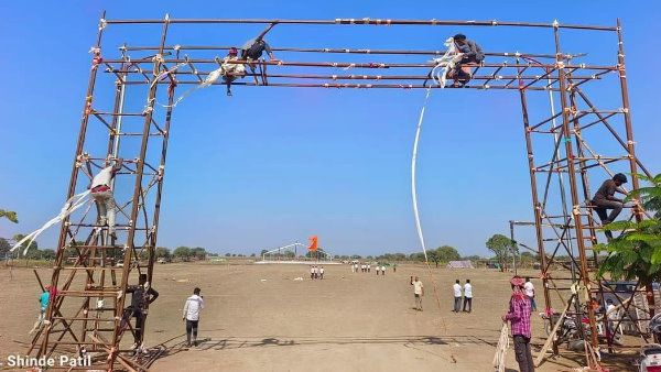 મુસ્લિમ પરિવારે આપી જગ્યા