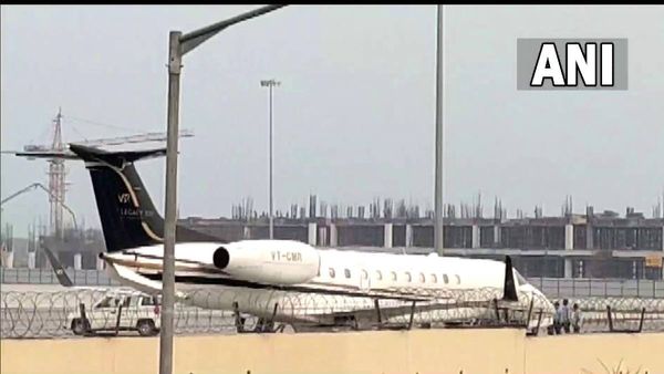 આંધ્રના CM જગન મોહન રેડ્ડીના વિમાનનું ઈમરજન્સી લેન્ડિંગ, જાણો પુરી ઘટના