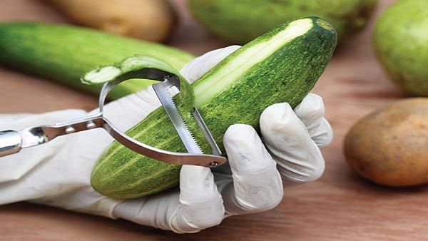 કાકડીની છાલ