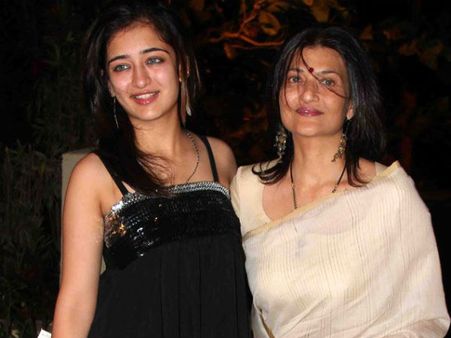 સારિકા સારિકા