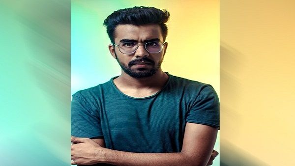 ચશ્માવાળા છોકરાઓ