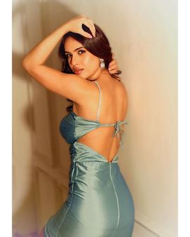 નેહા મલિકનો લેટેસ્ટ લુક