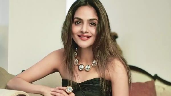 12 વર્ષ બાદ અજય દેવગણની હિરોઇન બોલિવૂડમાં કમબેક કરશે, જૂહી ચાવલા સાથે છે સંબધ