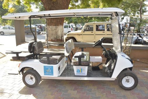 ગોલ્ફકાર્ટ આશીર્વાદરૂપ બની રહેશે