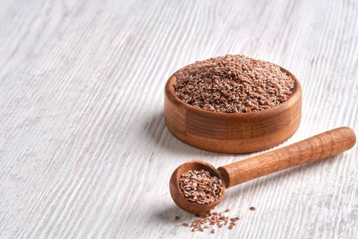 કોલેસ્ટ્રોલ ઘટાડવા માટે કરો ઇસબગુલનું સેવન કોલેસ્ટ્રોલ ઘટાડવા માટે કરો ઇસબગુલનું સેવન