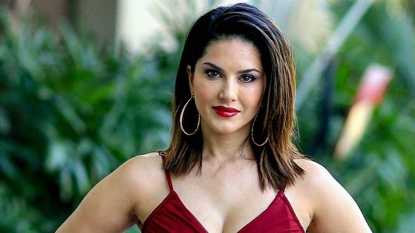 મણિપુર: ફેશન શો શરૂ થતા પહેલા જ ગ્રેનેડ ધમાકો, પ્રદર્શનમાં શામેલ થવાની હતી સની લિયોની