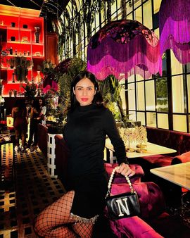 નેહાનો લુક ફેન્સની ઘડકન વધારી રહ્યો છે નેહાનો લુક ફેન્સની ઘડકન વધારી રહ્યો છે