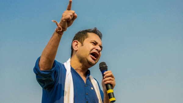 પ્રદ્યોત ત્રિપુરાના રાજવી પરિવારના વડા છે