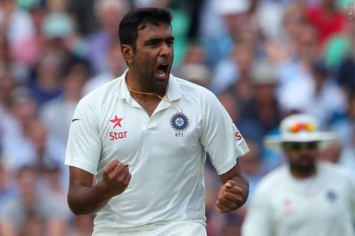 89મી ટેસ્ટ મેચમાં તેની 450મી વિકેટ લીધી