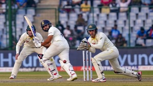 કોહલીની ફિટનેસના કર્યા વખાણ કોહલીની ફિટનેસના કર્યા વખાણ