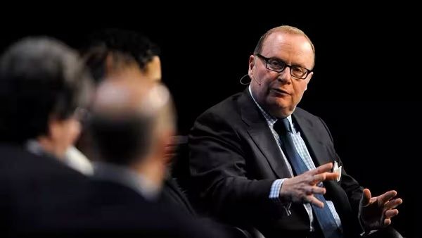 2 અબજ ડોલર હતી સંપત્તી