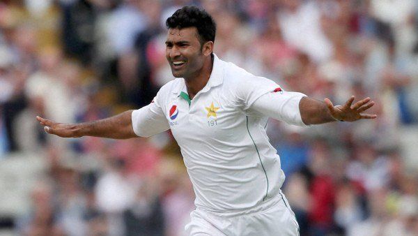 કોહલી અને સોહેલ વચ્ચે તીખી નોકજોક થઈ હતી