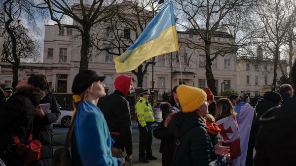 કમાંડરને કર્યો બરખાસ્ત