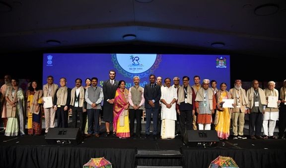 ફિજીમાં 140 વર્ષથી હિન્દી ભાષાનો પ્રચાર કરવામાં આવી રહ્યો છે