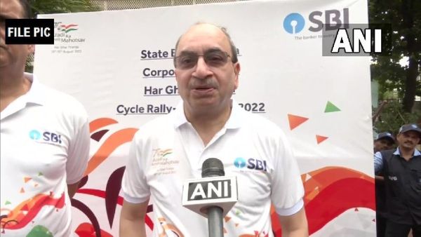 અદાણી મુદ્દે SBI ના વડાની પહેલી પ્રતિક્રિયા સામે આવી, જાણો શું કહ્યું?