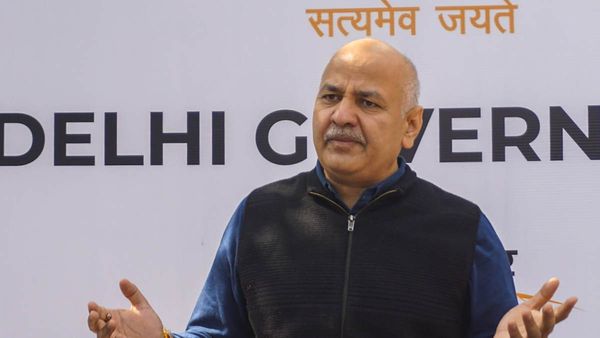 Delhi Excise Policy Case: મનિષ સિસોદિયાએ CBI પાસે માંગ્યો સમય, દારૂ કૌભાંડમાં આજે થવાની હતી પૂછપરછ