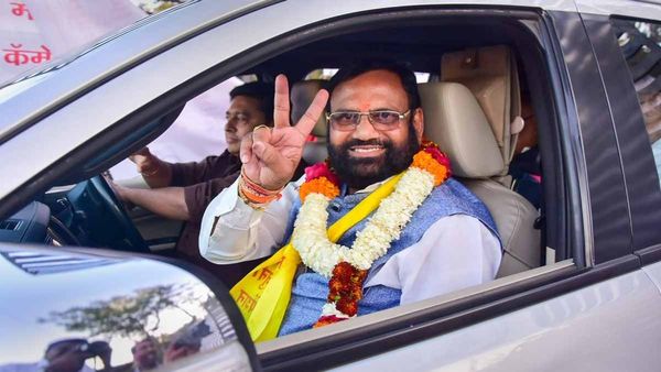 RSS ના ગઢમાં મહા વિકાસ અઘાડીની મોટી જીત, નાગપુર વિધાન પરિષદ બેઠક પર જીત મેળવી