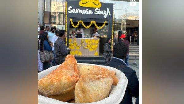 સમોસા સિંહ આઉટલેટ માટે ક્યાંથી મેળવી રકમ