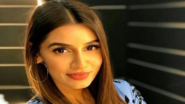 સંજના ગણેશન સંજના ગણેશન